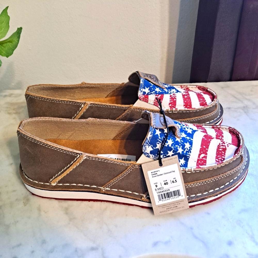 Women’s American flag Ariat Cruisers 9B - Picture 2 of 9